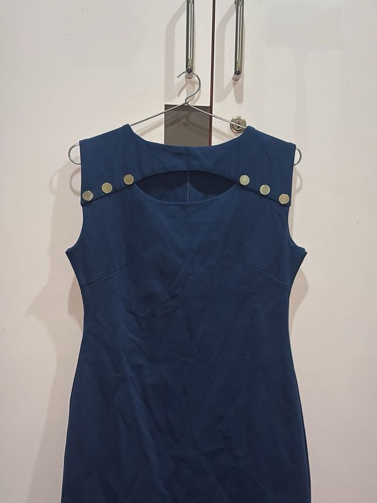 Chic Blue Cut-Out Dress
