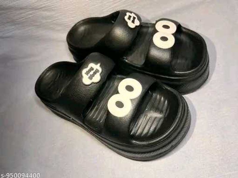 Cute Black Slip-on Slippers