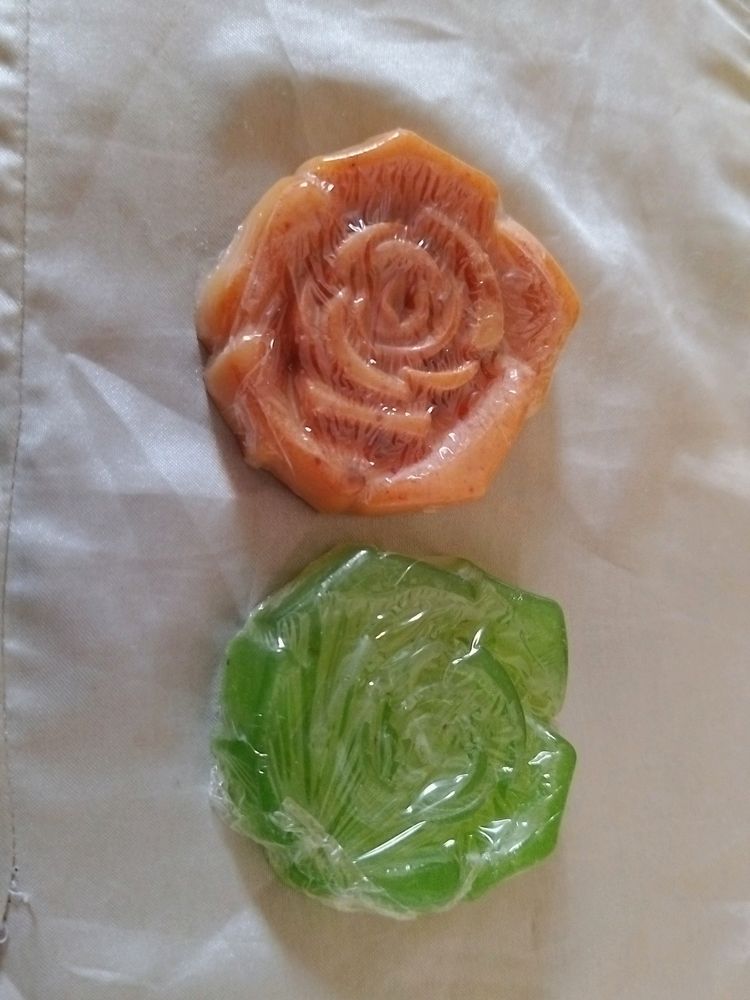 Kiwi Sandalwood SOAP NATURAL MADE COMBO