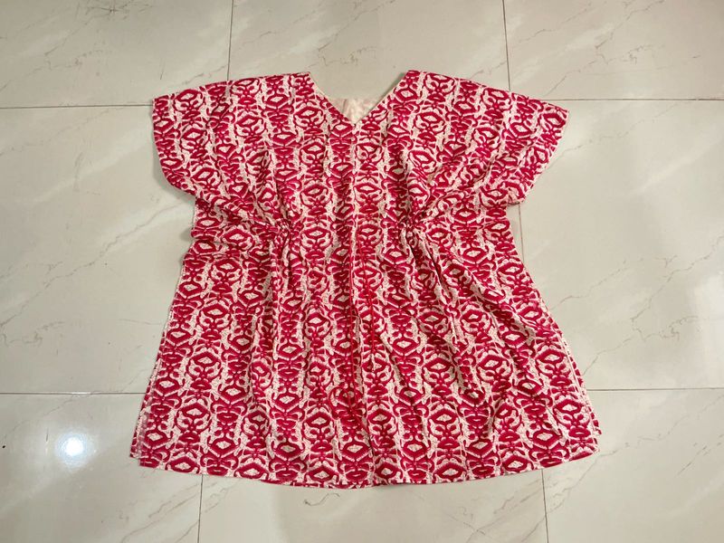 Vibrant Pink &amp; White Tunic Top