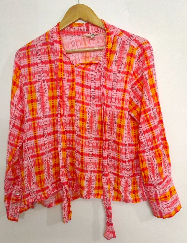 Multicolour Top....