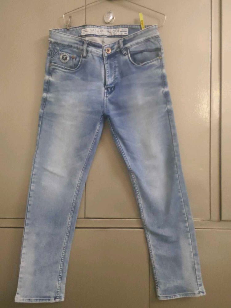Stylish Light Wash Denim Jeans