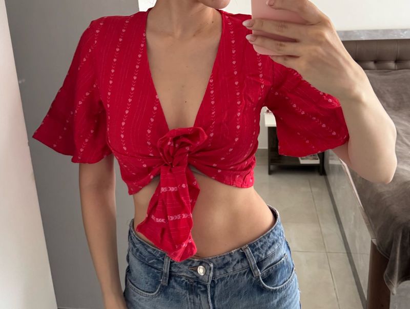 HWW heart red Tie-Front Top