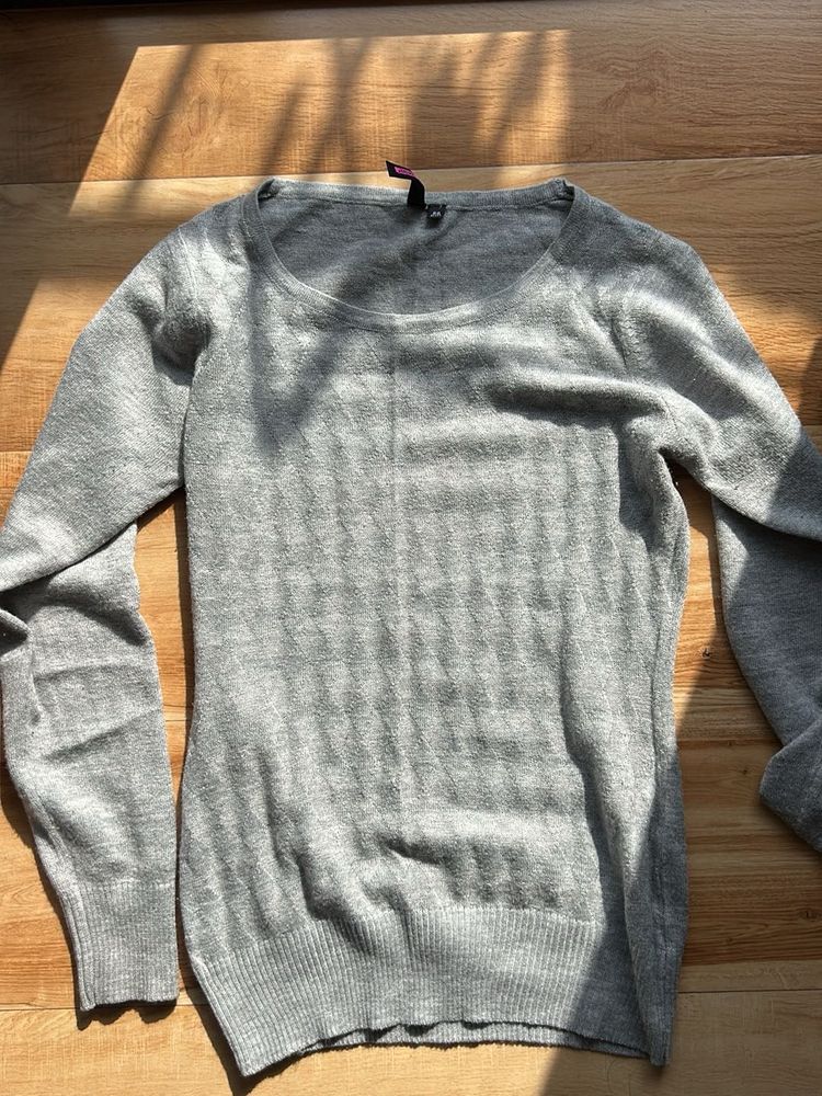 Gray Knit Pullover Sweater