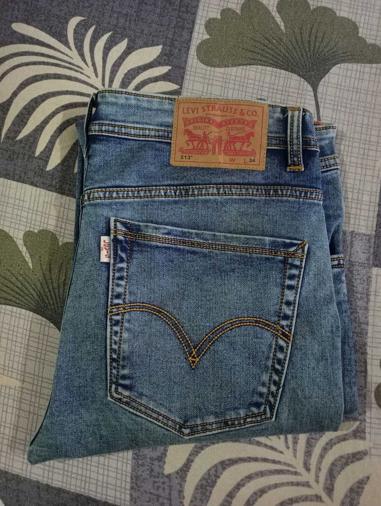 Levi Blue Jeans for men..
