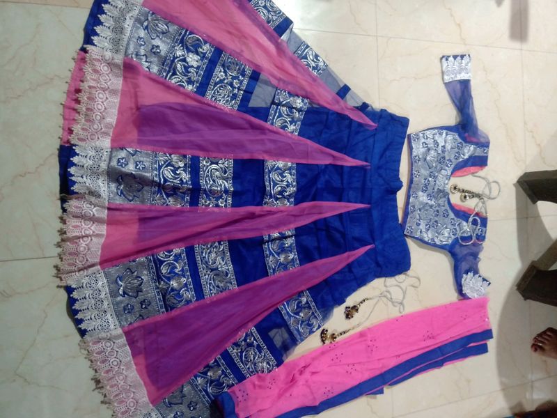 Lehenga Choli Set With Dupatta