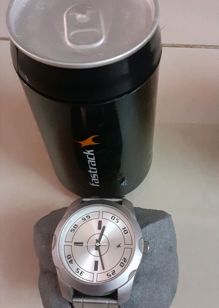 Fastrack Men's Steel Strap Watch