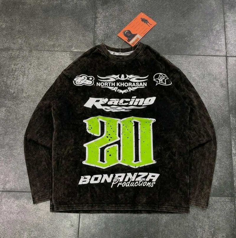 Vintage Racing Graphic Long Sleeve T-Shi