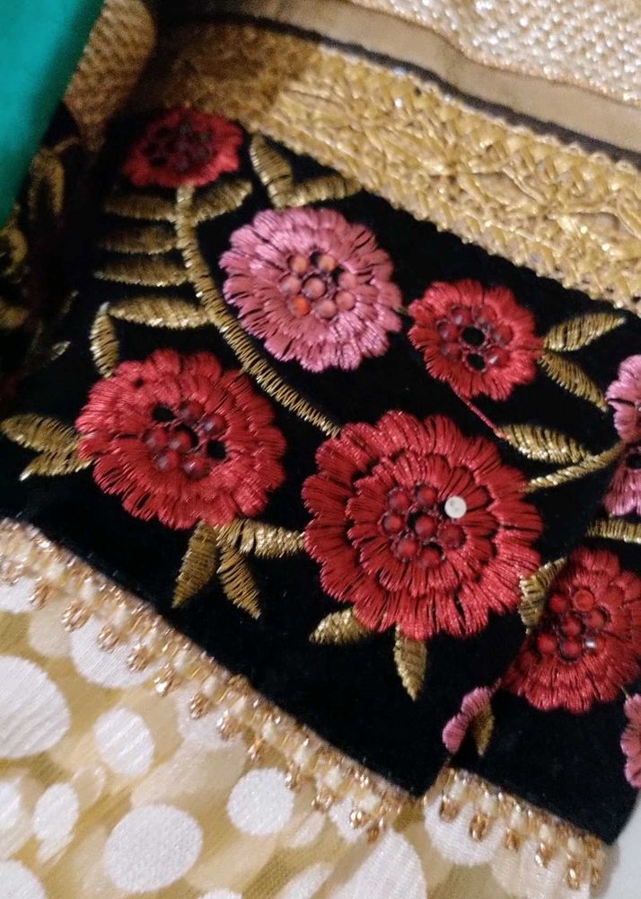 Floral Embroidered Sari Detail
