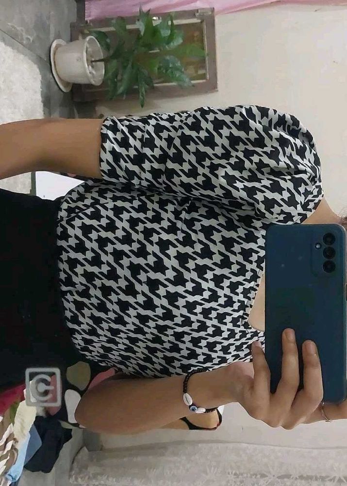 Puff Sleeve Top