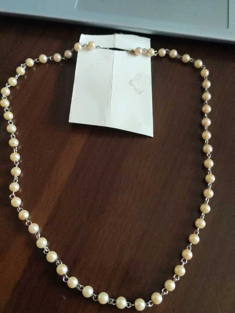 Elegant Pearl Necklace