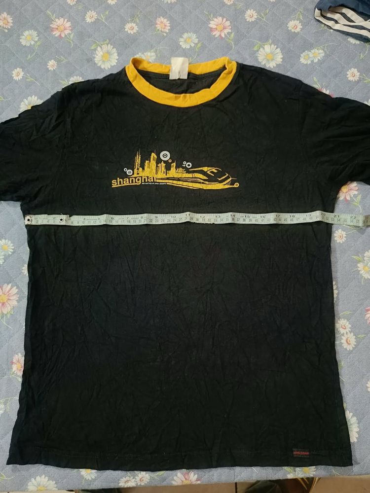 Vintage Shanghai Graphic T-Shirt