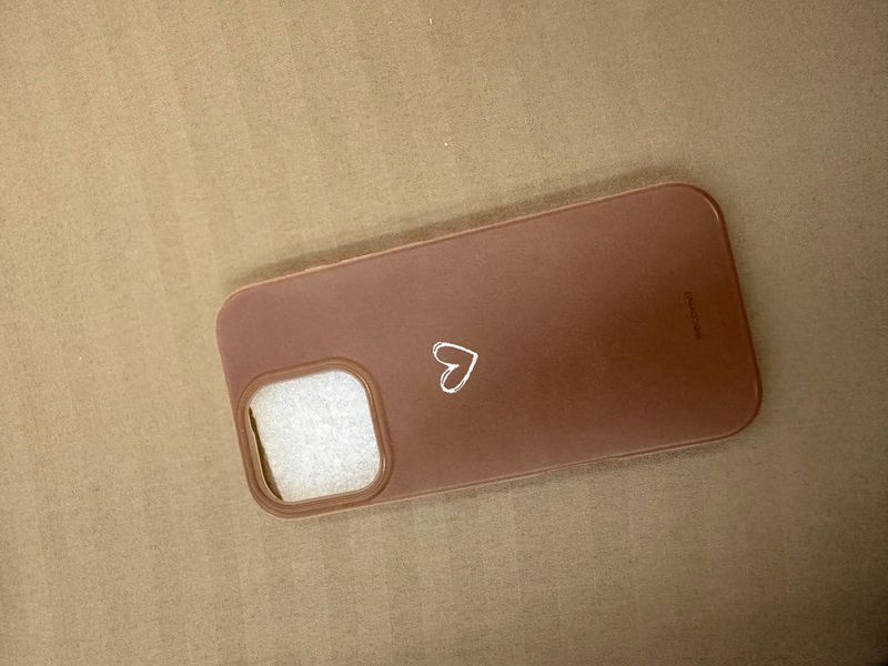 iPhone 16 Pro Brown Cute Heart Phone Case