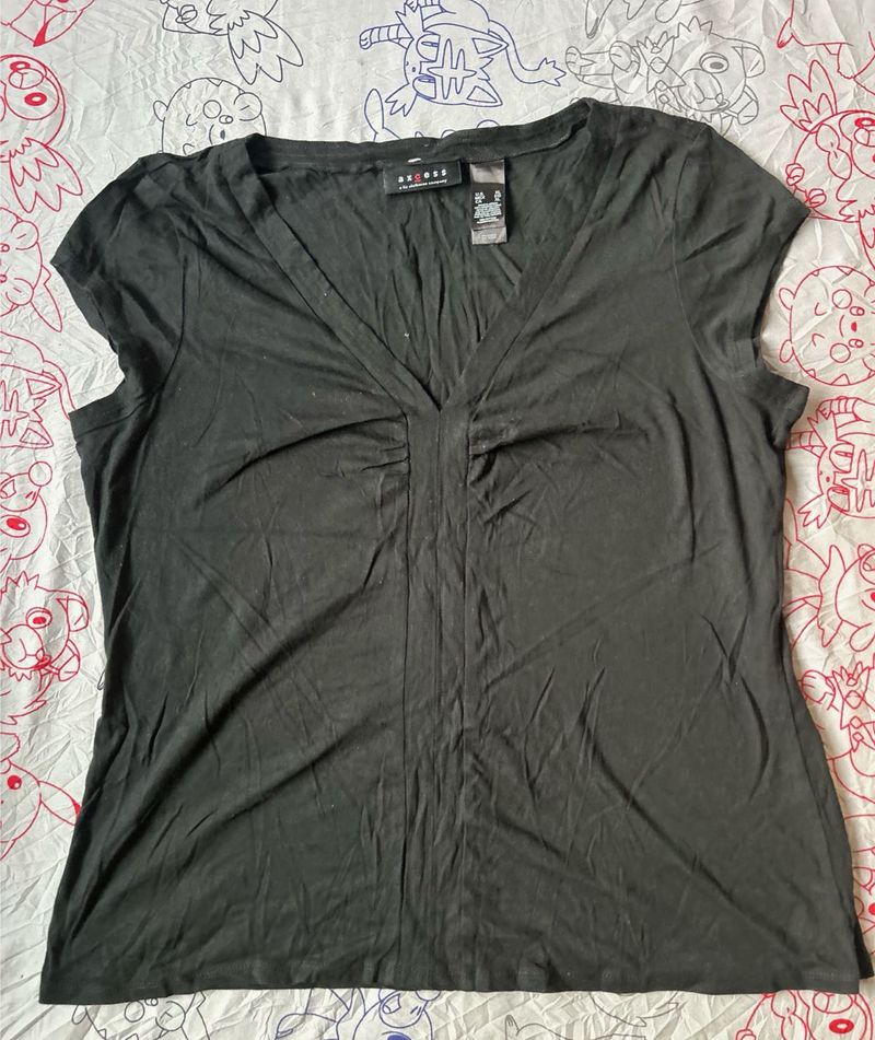 Basic Black V-Neck T-Shirt