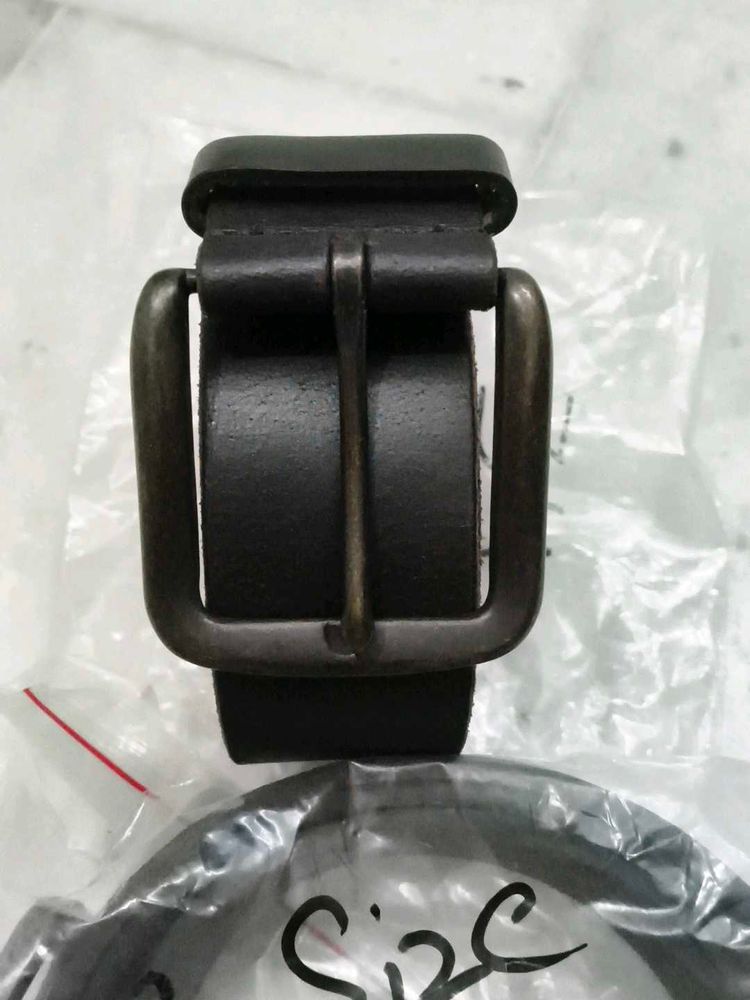 Classic Leather Belt with Antique Buckle