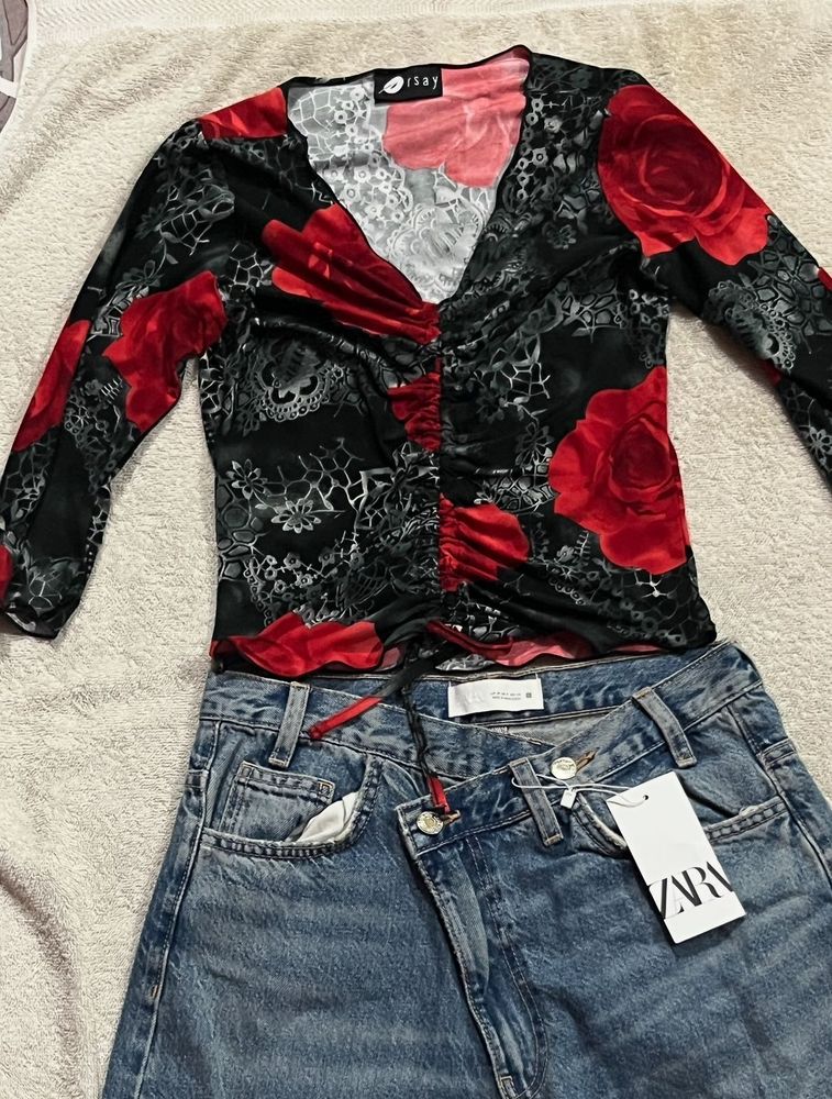v neck flower print top