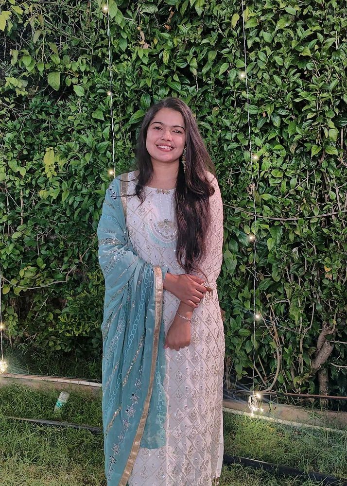 Heavy Embroidery Pakastani Suit(Mint Green Colour)