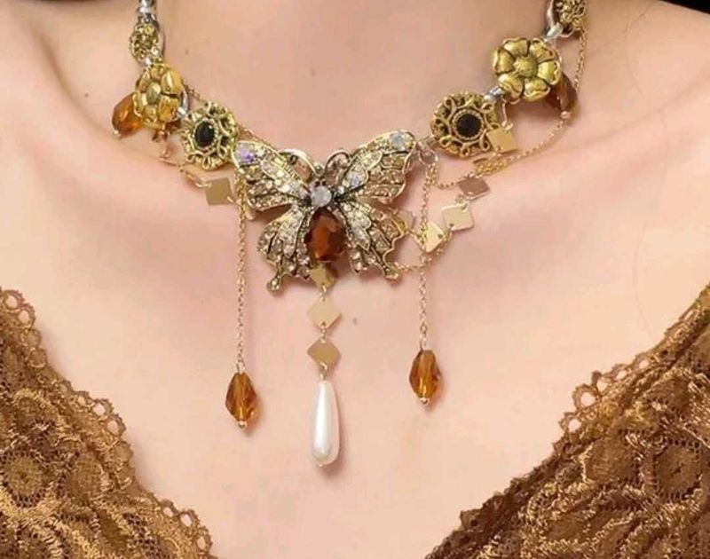 Exquisite Butterfly Statement Necklace