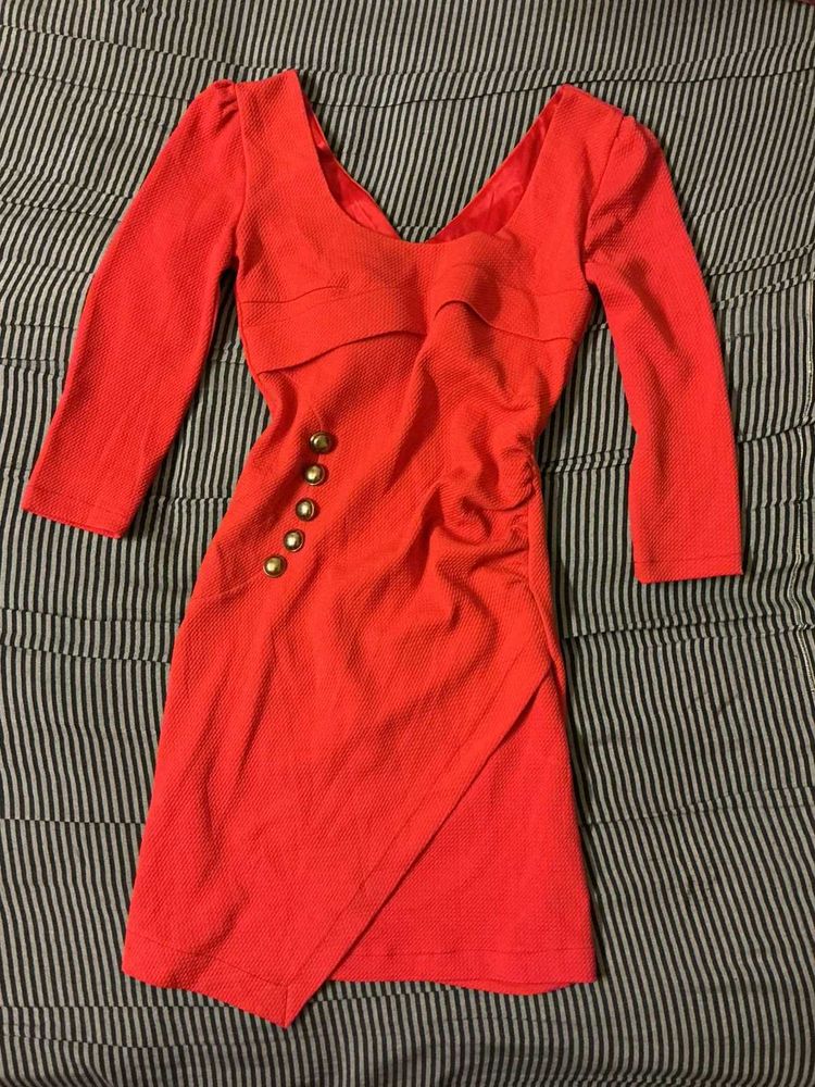 Chic Coral Bodycon Mini Dress