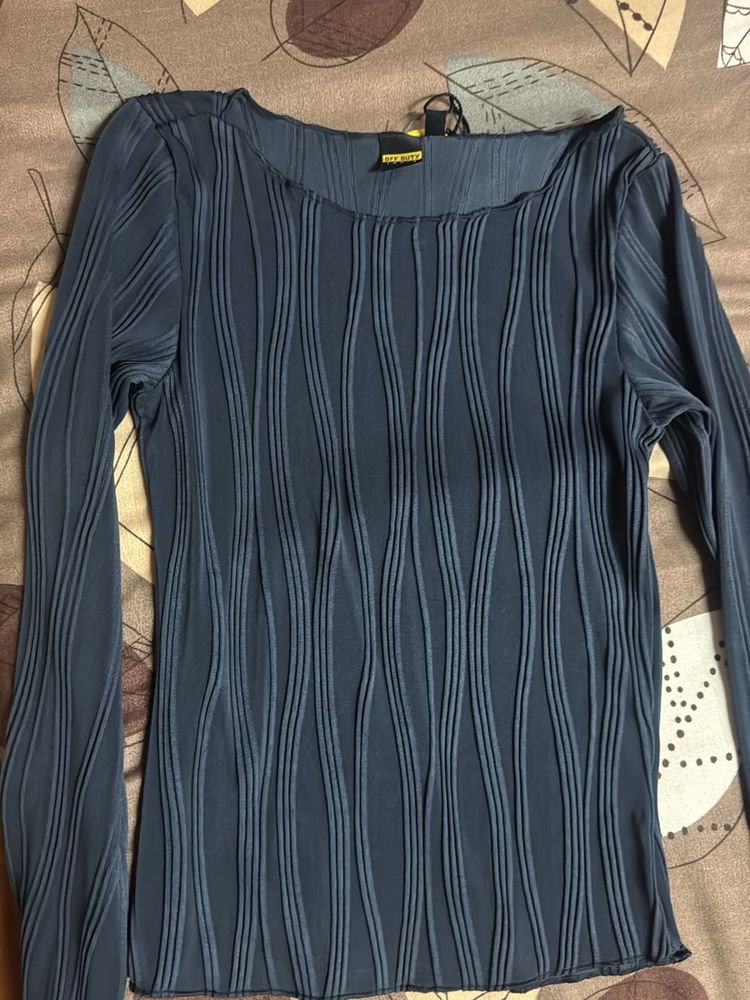 Chic Textured Long Sleeve Top