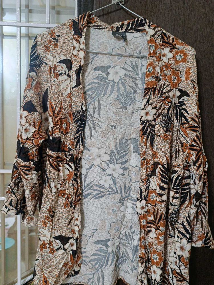 Floral Kimono / Shrug