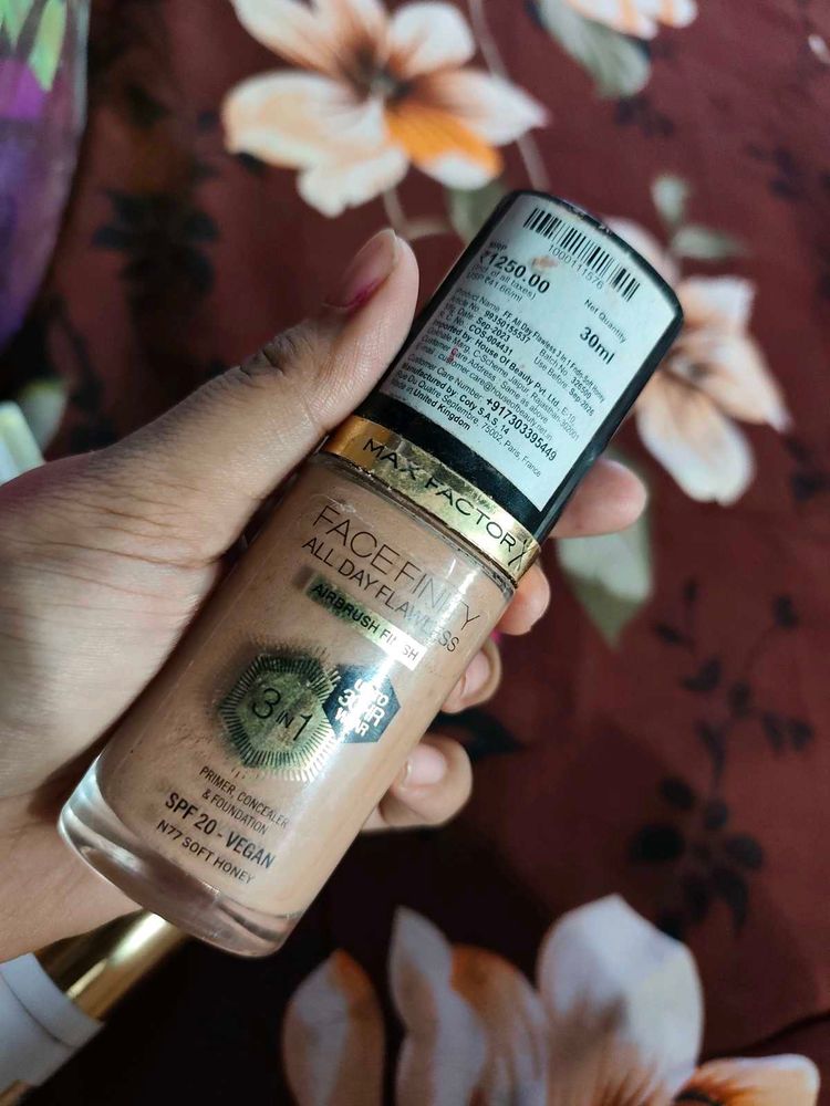 Max Factor Facefinity Foundation