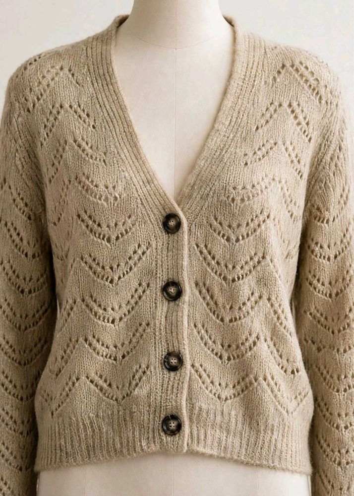 Chic V-Neck Knit Cardigan