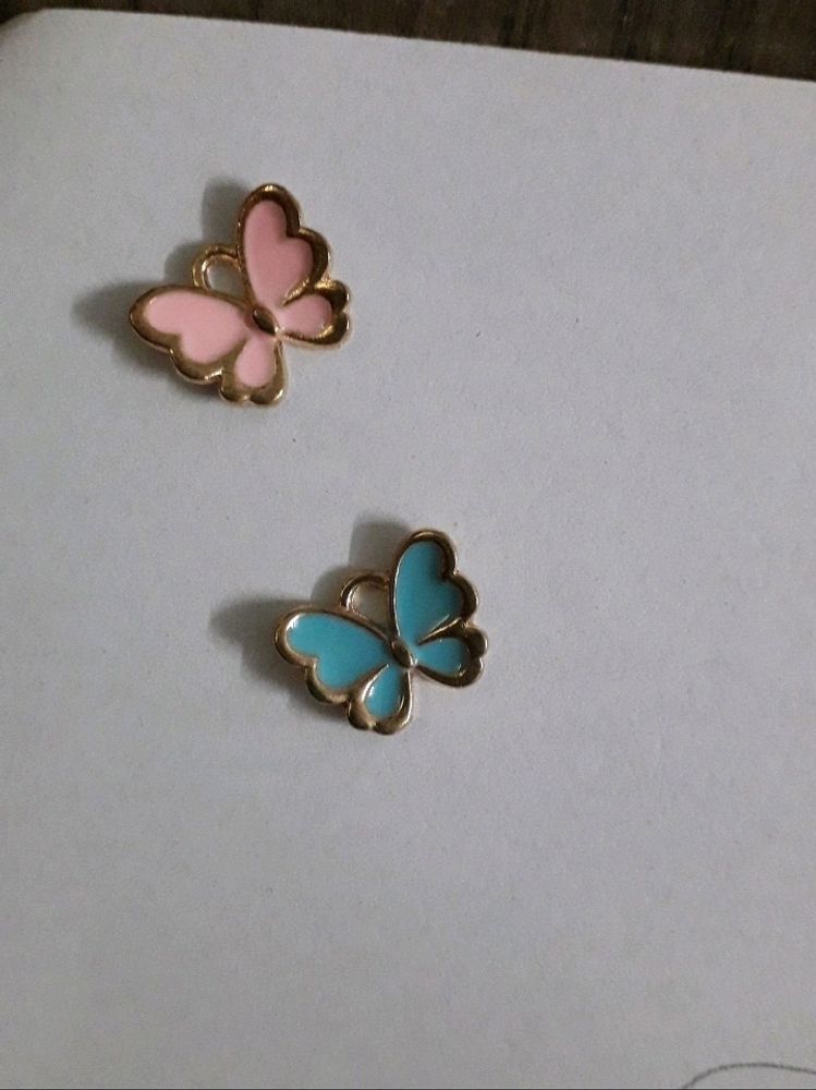 2 Pendants(new Without tag)