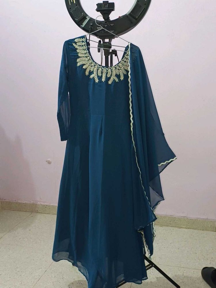 Elegant Teal Anarkali Suit