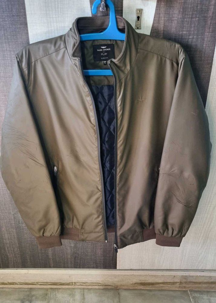 PARK AVENUE SOLID BOMBER JACKET OLIVE GREEN