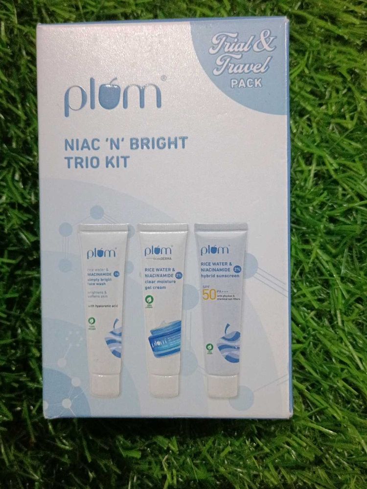 Plum Niacinamide Trio Kit