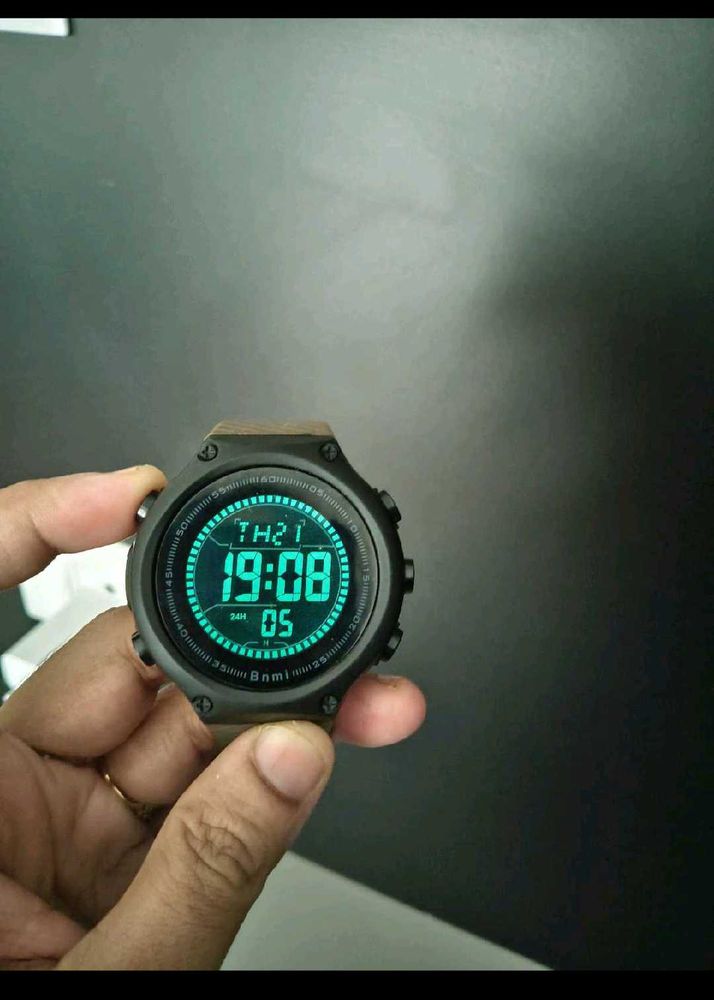 BNMI 1810 WATCH FROM SAUDI