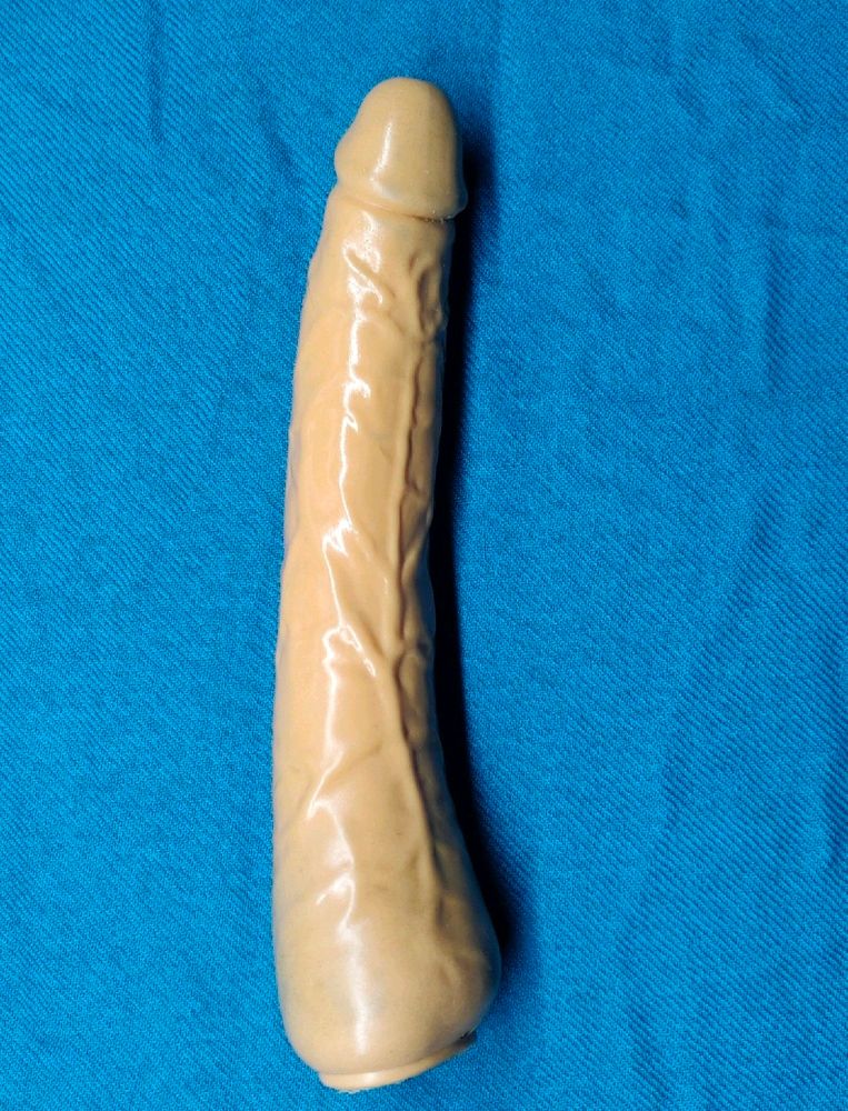 WOMEN'S HEALTH MASSAGER