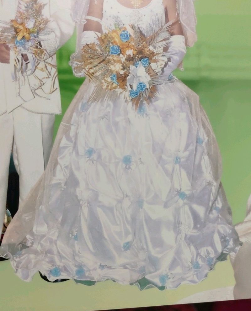 2 Gowns