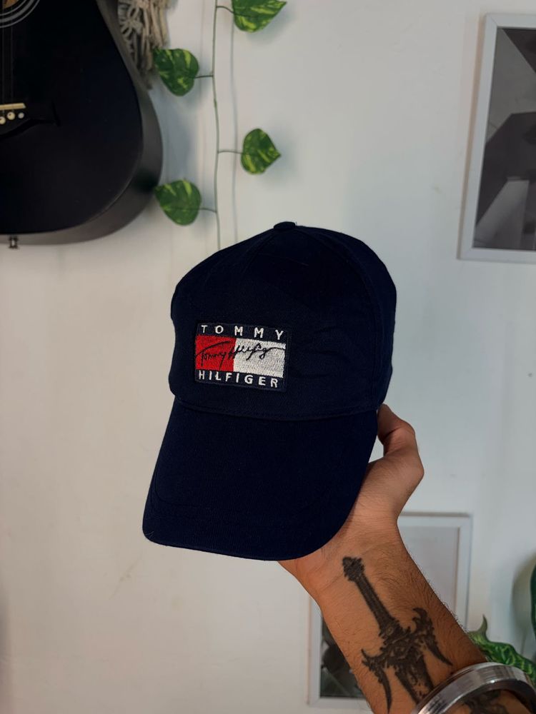 Tommy Hilfiger Navy Cap