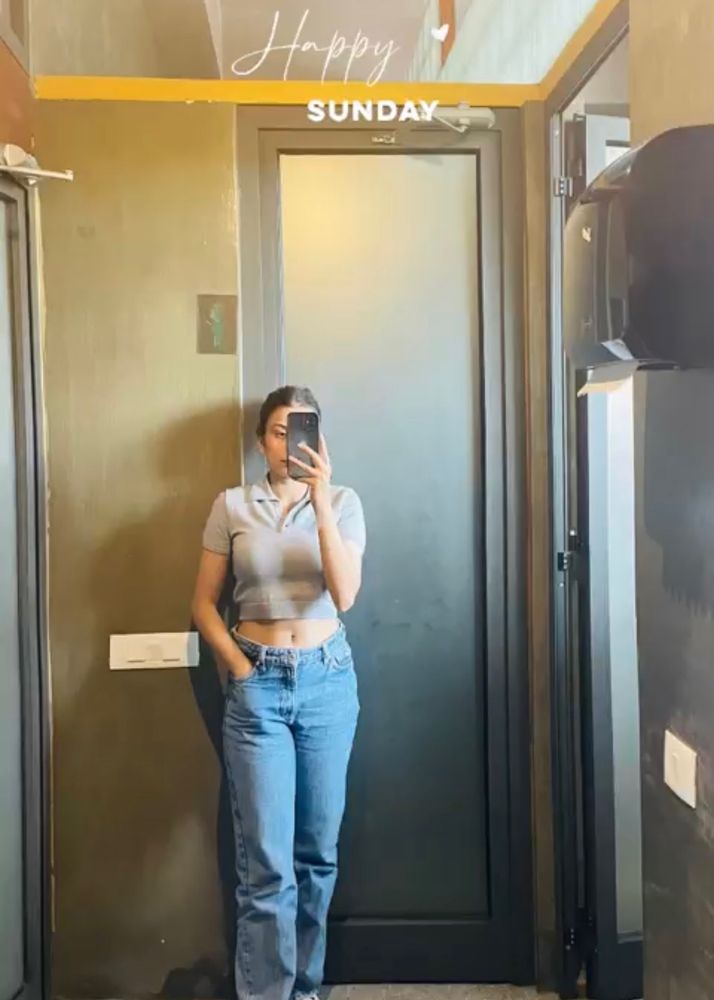 Grey Crop Top ☑️