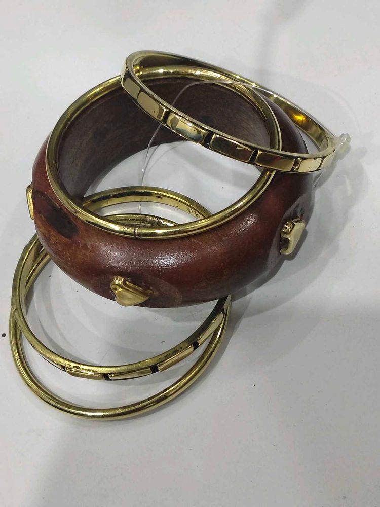 Unique Wood &amp; Gold Bangles Set