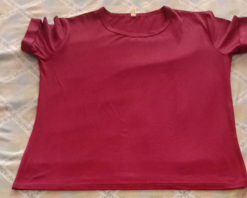 maroon colour t shirt for formal use