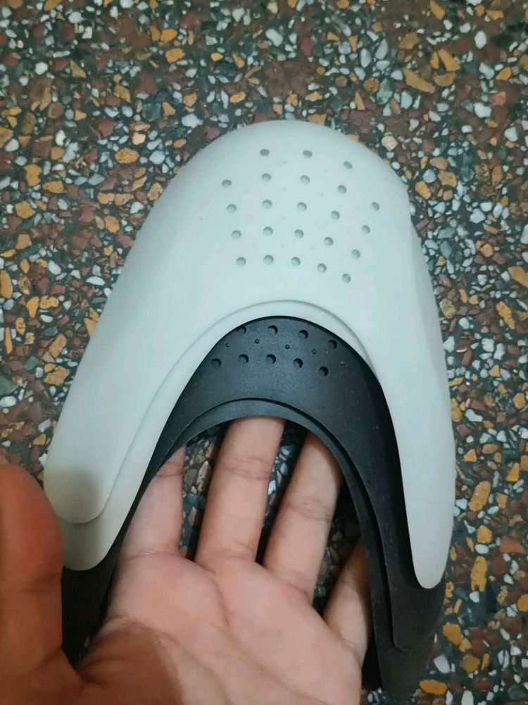Shoe Tree Sneaker Shields