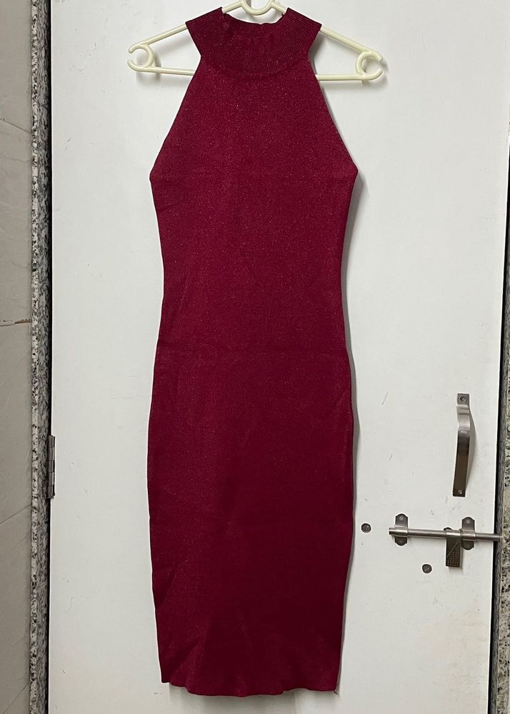 Sparkly Halter Neck Bodycon Dress ❤️
