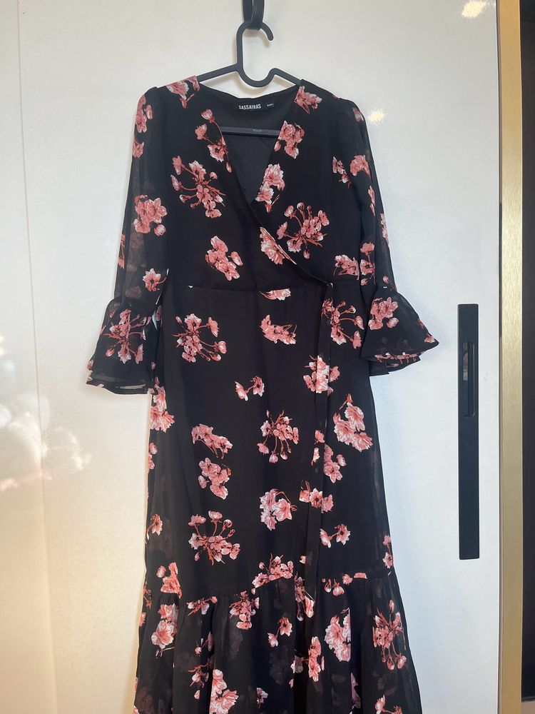 Black Floral Maxi Dress