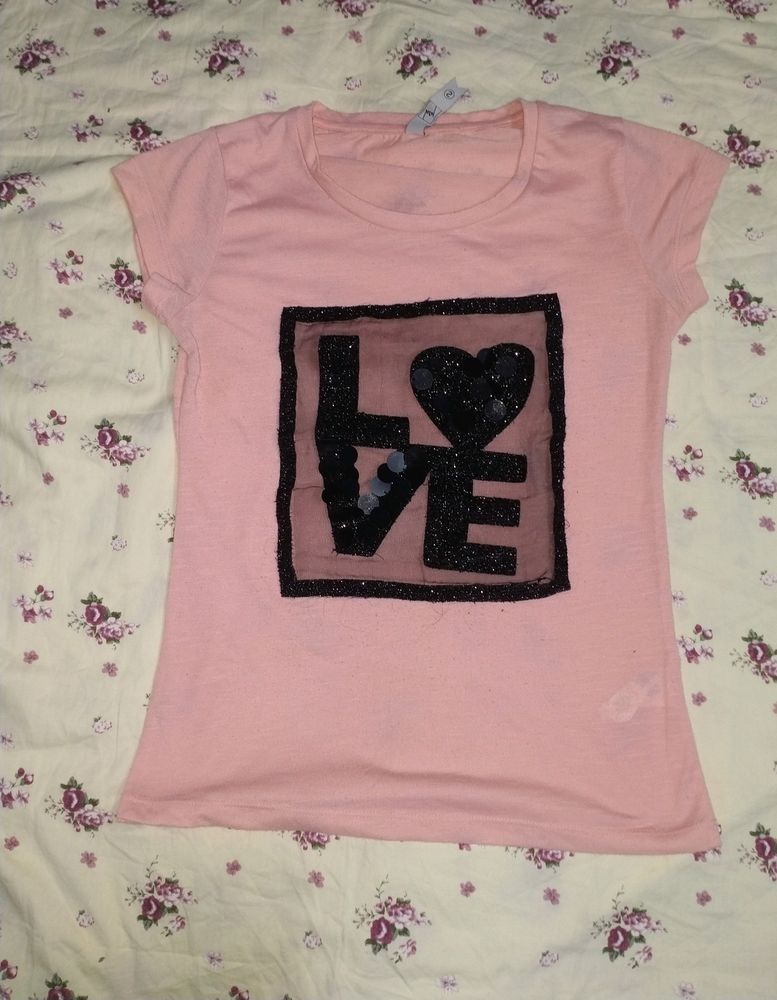 WOMEN'S TOP