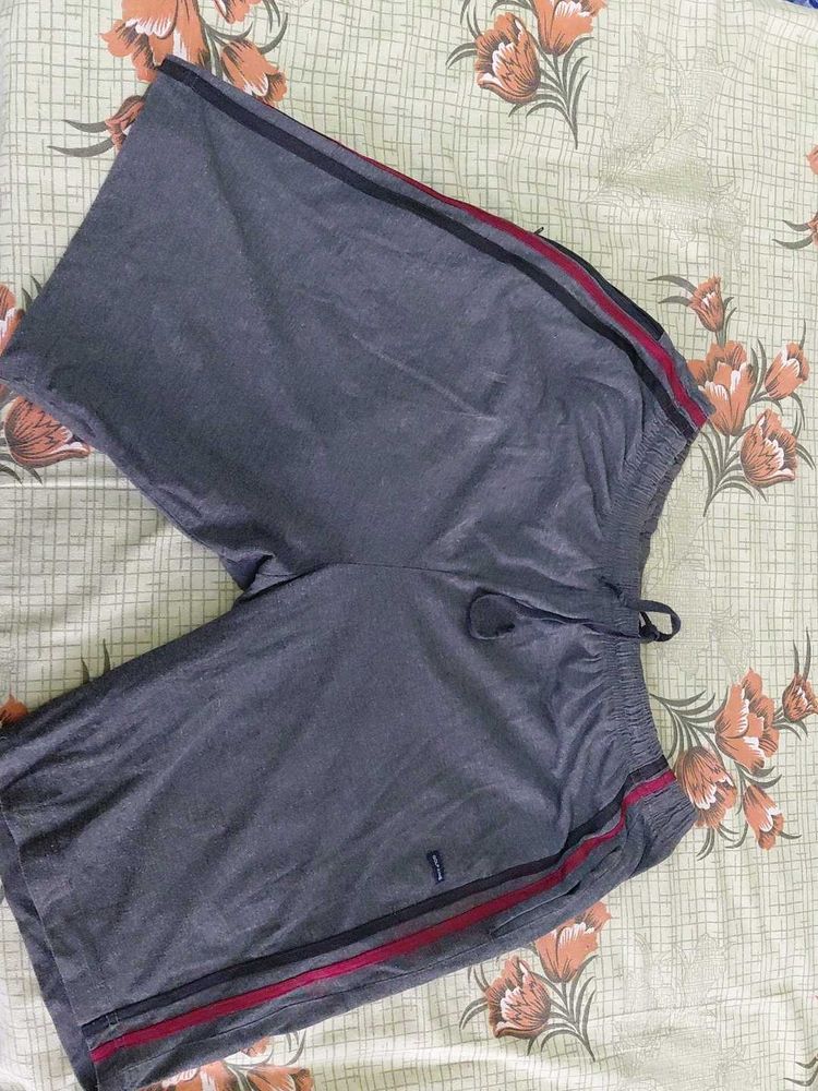 grey stretchable cotton shorts