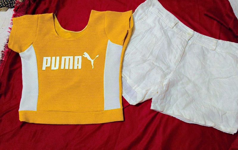 Very Beautiful And Amazing Top With Shorts