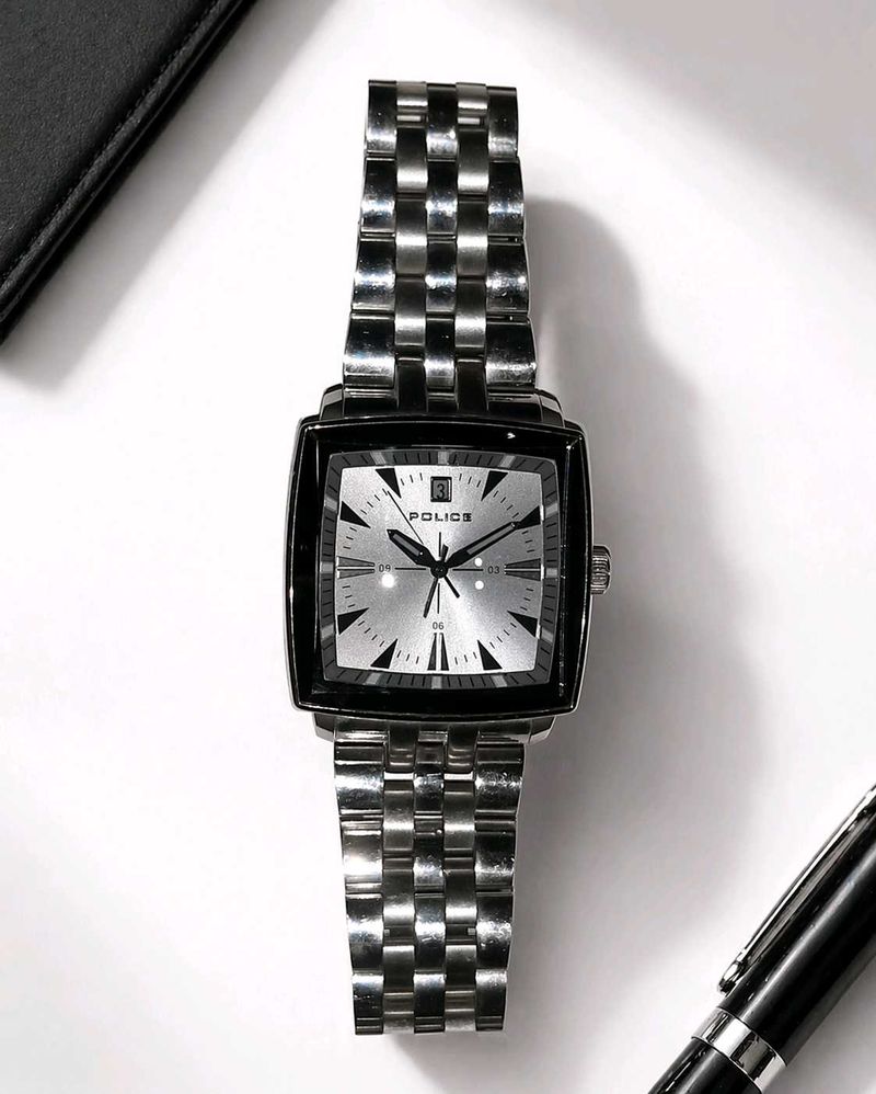 ⌚ POLICE Luxury Wrist Watch – Rich Style 💎