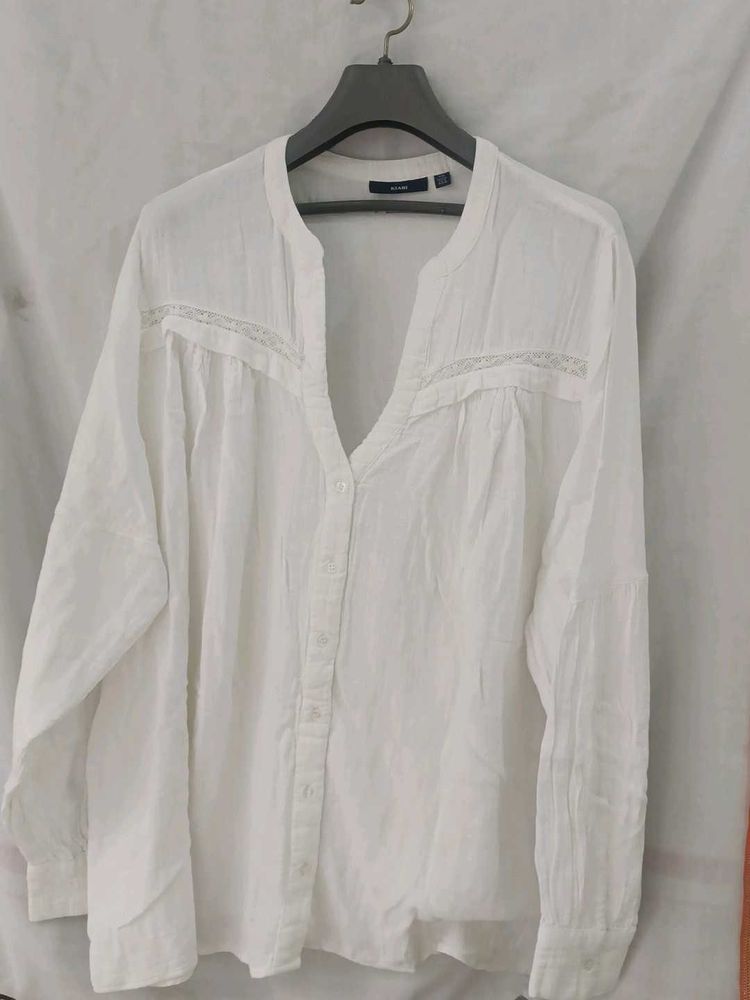 Classic White Lace Trim top