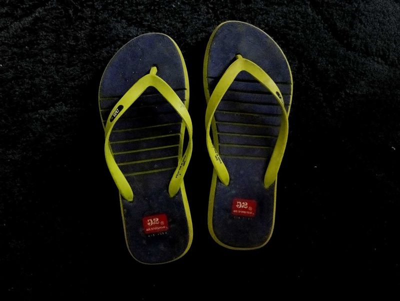 Imported Blue &amp; Yellow Flip Flops