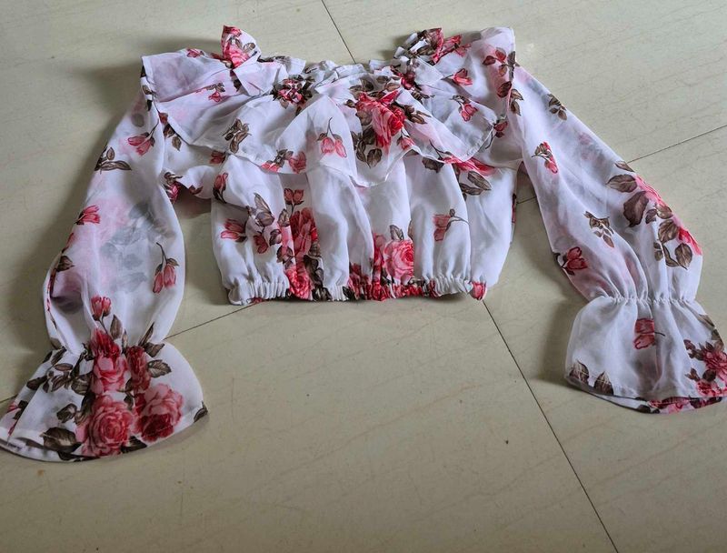 Crop Top Floral Print