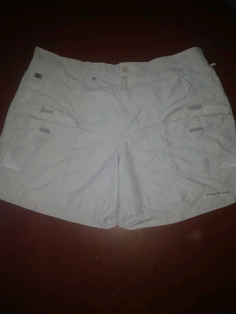 Columbia shorts sports wear