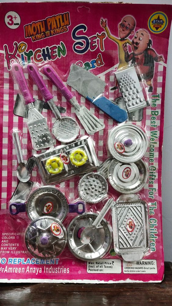 Metal kitchen set above 5 years